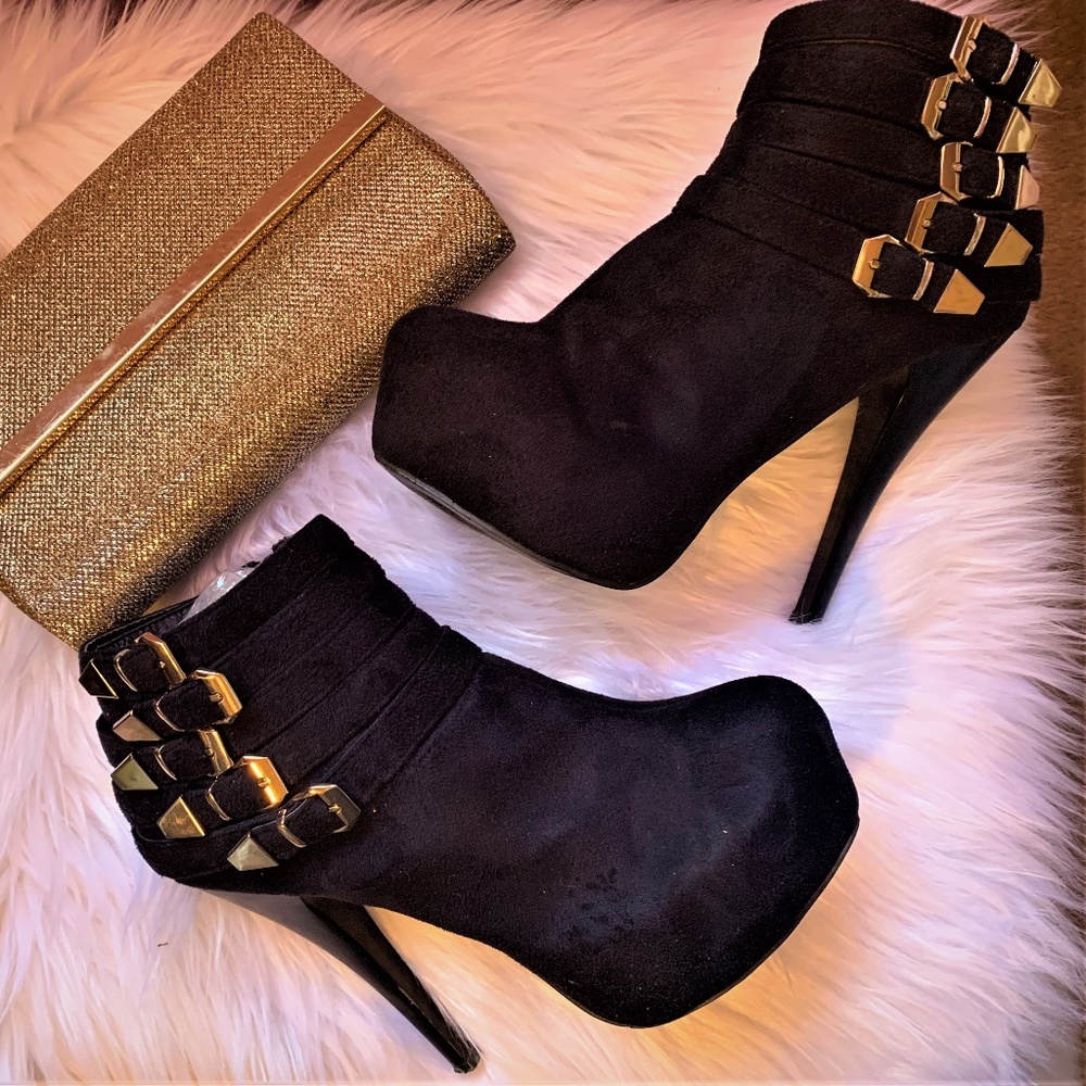 Tareena by Scene for ShoeDazzle - Size 6 1/2